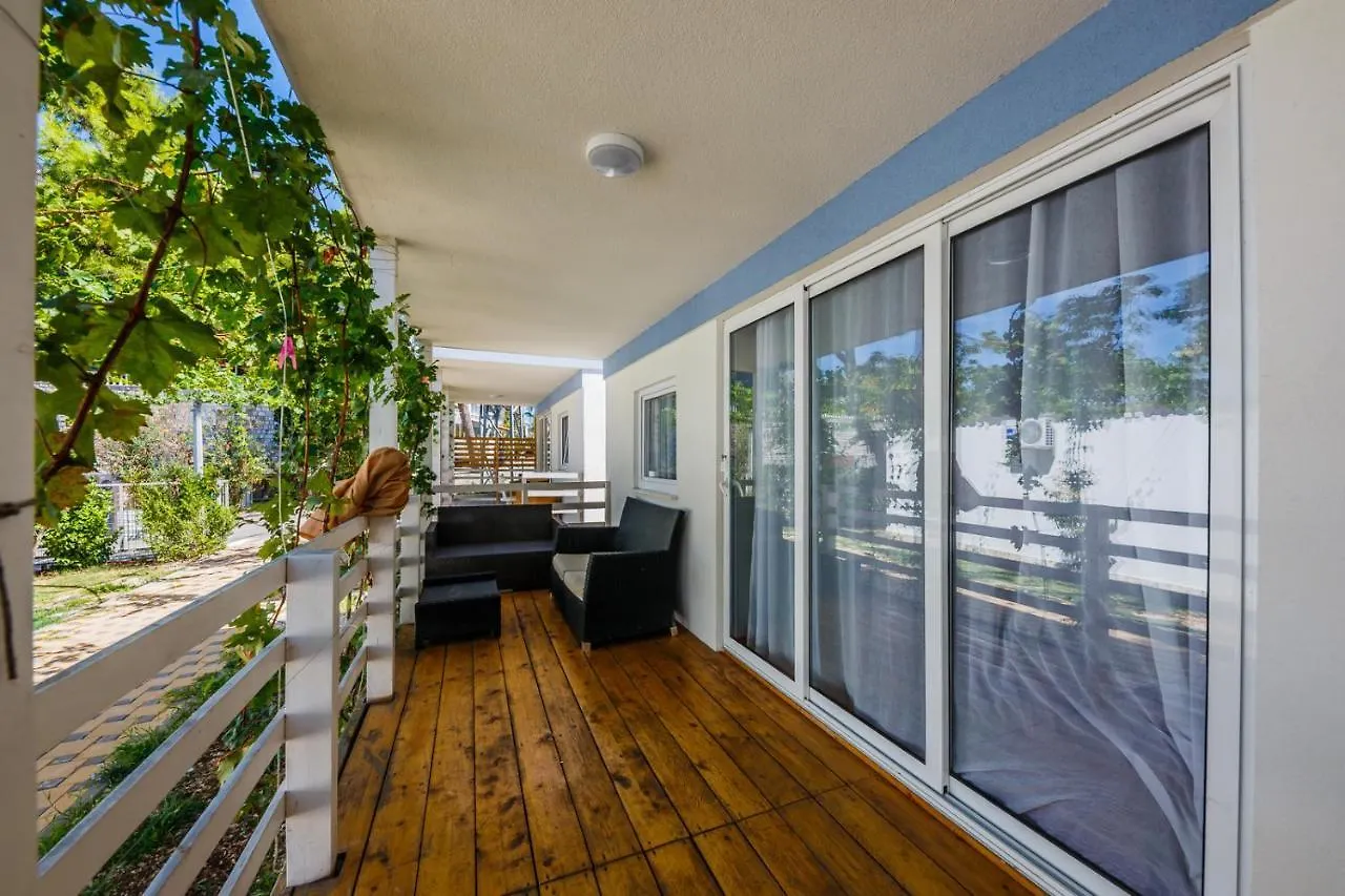 Mobile Homes Sveti Kriz Trogir