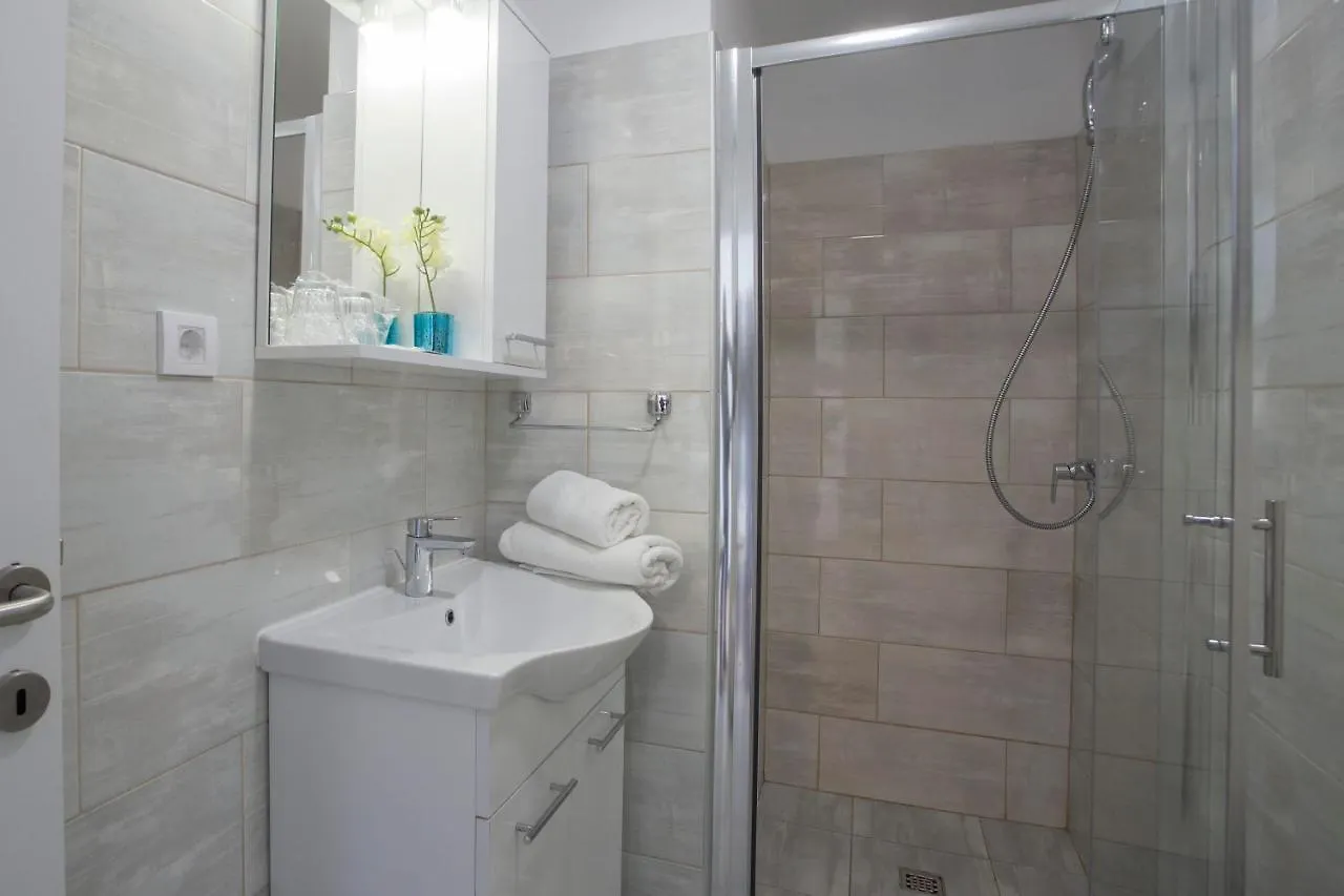 Mobile Homes Sveti Kriz Croatia